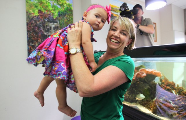 anna bligh, cyclone yasi, campaign trail