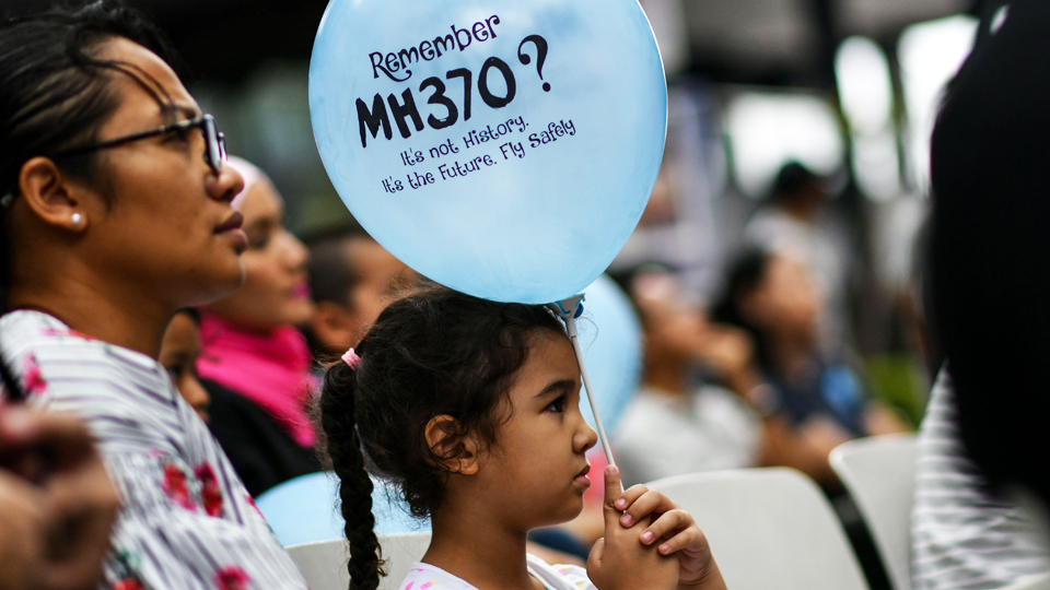 child mh370