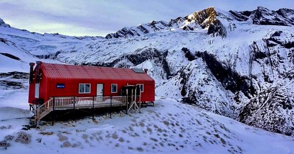 new-zealand-climber-rescue