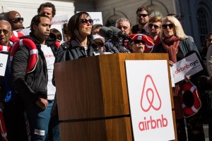 Airbnb hosts rally in New York against council regulation