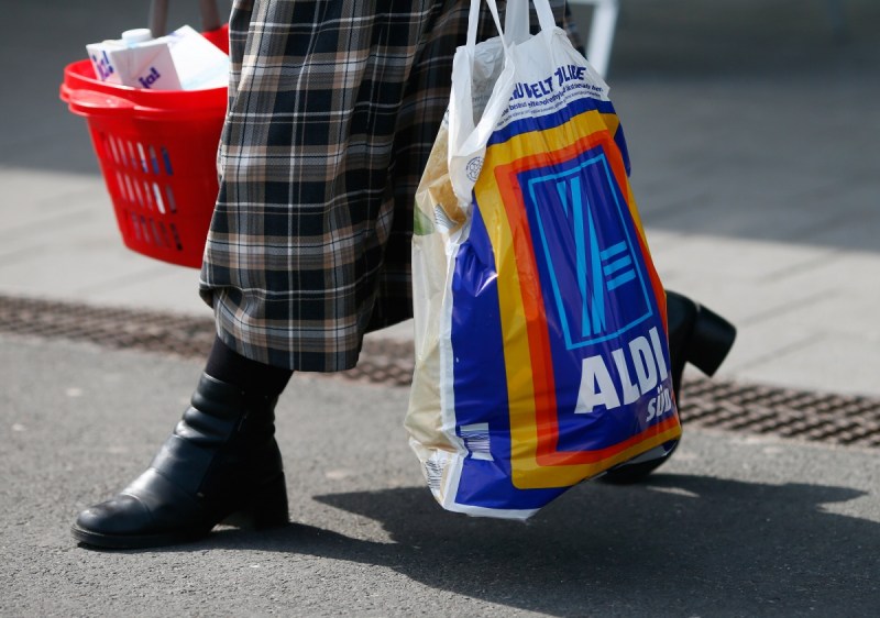 Labor aldi bag donation
