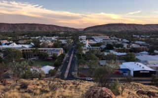 Alice springs fire child dies
