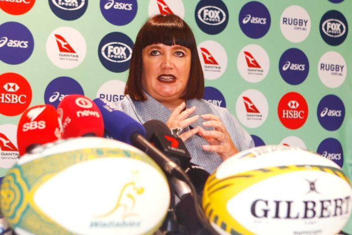 rugby-raelene-castle