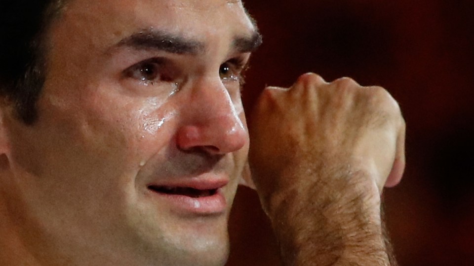 roger-federer-crying