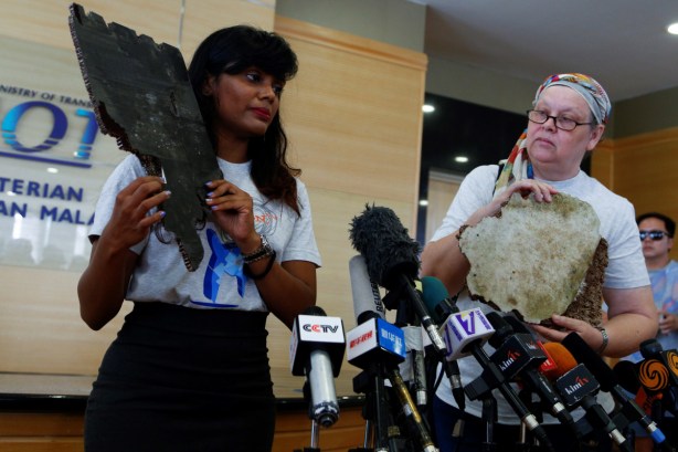 debris-MH370
