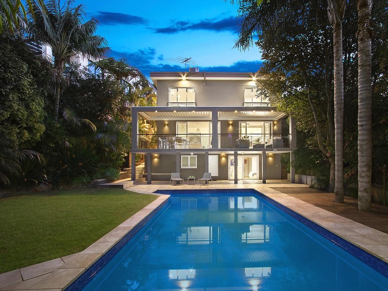 weekend property wrap