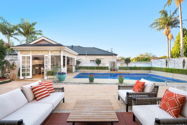 weekend auction wrap Aug 10