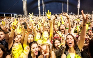 teenager strip search splendor