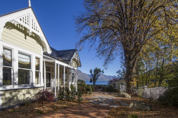 nz south island accommodation