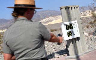 death valley temperature