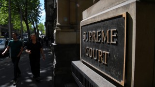 Melb shopping plaza killer