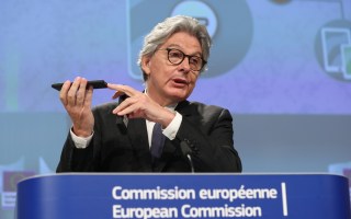 iphone charging port