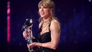 pictured is Taylor Swift