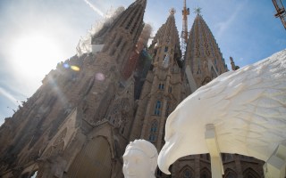 pictured isThe figures of the Evangelist towers of John and Matthew, on the day of the presentation of the Sagrada Familia